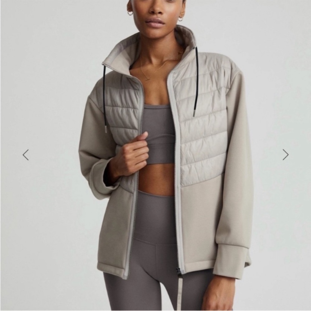 Varley Jacket Balfern Transitional Puffer in Taupe - Size M